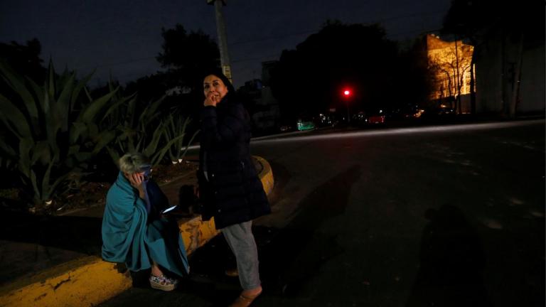 Μεξικό: Ισχυρός σεισμός 8 βαθμών έπληξε τη νότια ακτή της χώρας