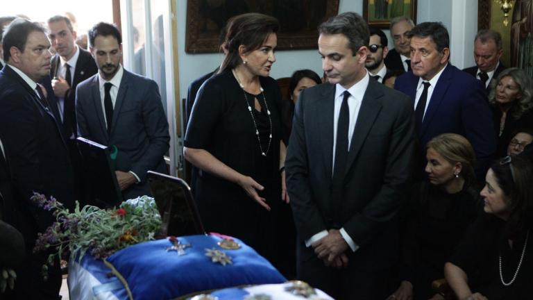 Το δημόσιο ευχαριστώ του Προέδρου της ΝΔ, σε όσους συμπαραστάθηκαν στην οικογένειά του στην απώλεια του Κων. Μητσοτάκη