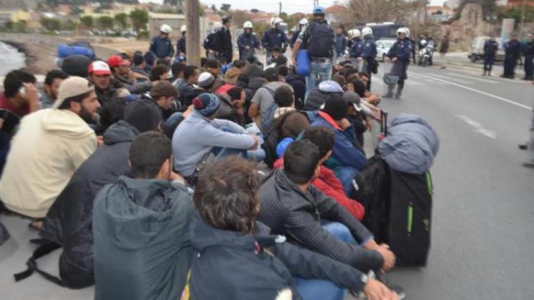 Μυτιλήνη: Διαμαρτυρία προσφύγων για τις συνθήκες διαμονής τους στο hot spot της Μόριας 