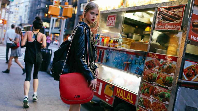 Τι φοράνε τα μοντέλα της Victoria’s Secret σε casual εμφανίσεις τους;