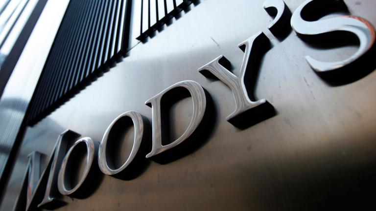 Moody’s: Προβλέπει εκταμίευση της δόσης των 2,8 δισ. ευρώ μετά το Eurogroup της 10ης Οκτωβρίου 