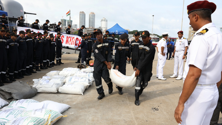 Εκατόμβη νεκρών από βροχοπτώσεις στη Σρι Λάνκα