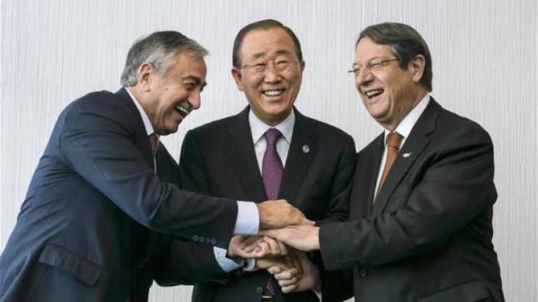 Σε αποκαλύψεις για τα όσα συμφωνήθηκαν ανάμεσα στις δύο πλευρές για τη διακυβέρνηση του ομοσπονδιακού κράτους σε περίπτωση λύσης του Κυπριακού, προέβη ο Τουρκοκύπριος ηγέτης Μουσταφά Ακιντζί.