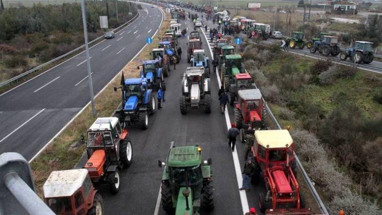 Κλειστή η εθνική οδός Θεσσαλονίκης-Σερρών, στο ύψος του Λευκώνα