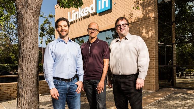 Μεγάλο ντιλ στην τεχνολογία: Η Microsoft αγόρασε το LinkdIn 