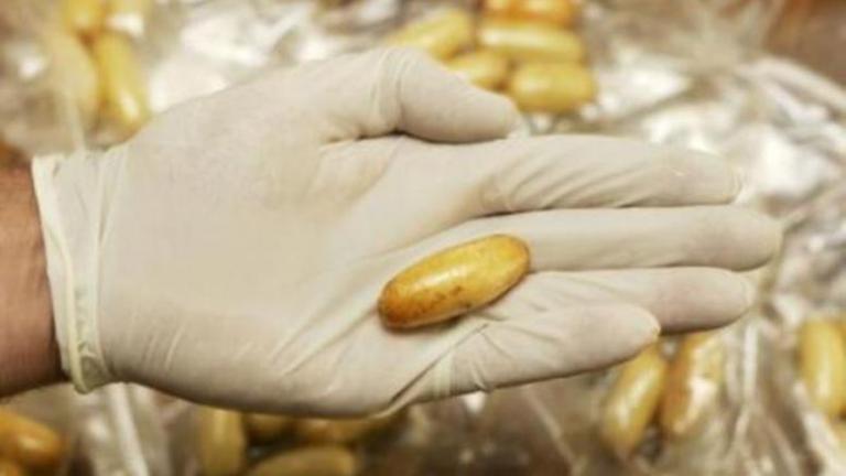 Συνελήφθη Βρετανός στο “Ελ.Βενιζέλος” που είχε καταπιεί 74 “αυγά” με όπιο