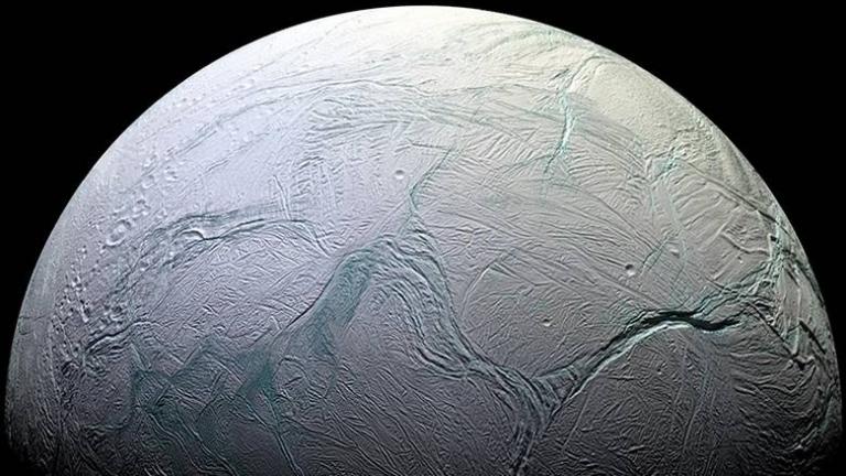 NASA: Πιθανή ύπαρξη ζωής στον πλανήτη Εγκέλαδο (ΦΩΤΟ-ΒΙΝΤΕΟ)