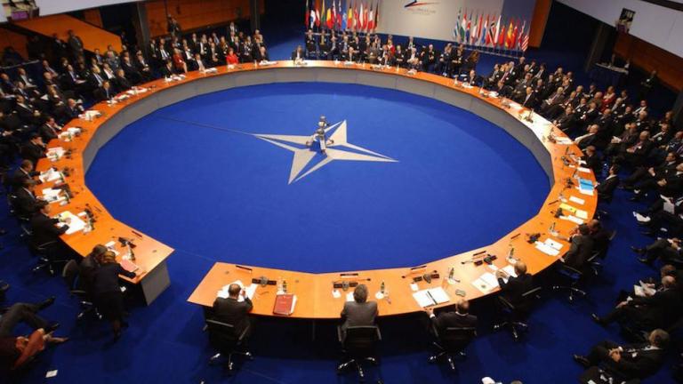 Κρίσιμη η υπουργική σύνοδος του ΝΑΤΟ για τη Ρωσία