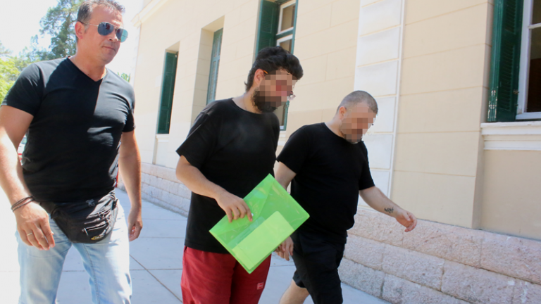 Ομοφυλόφιλος πατέρας βίασε μαζί με τον σύντροφό του τον 12χρονο γιο του!