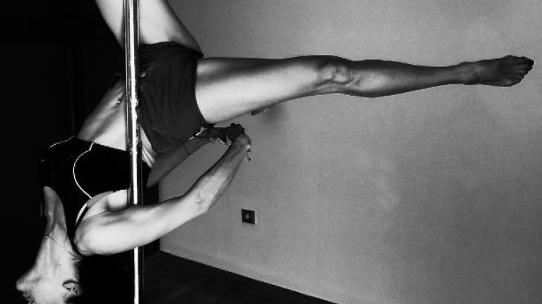 Το pole dancing της Νικολέττας Καρρά