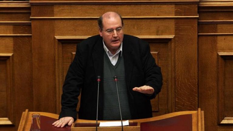 Φίλης: "Παρακαταθήκη η σύγκλιση στο νομοσχέδιο για την ελληνόγλωσση εκπαίδευση"