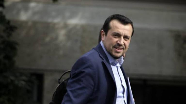 Ν. Παππάς:"Η ΝΔ αδυνατεί να βγάλει την περούκα της διαπλοκής"