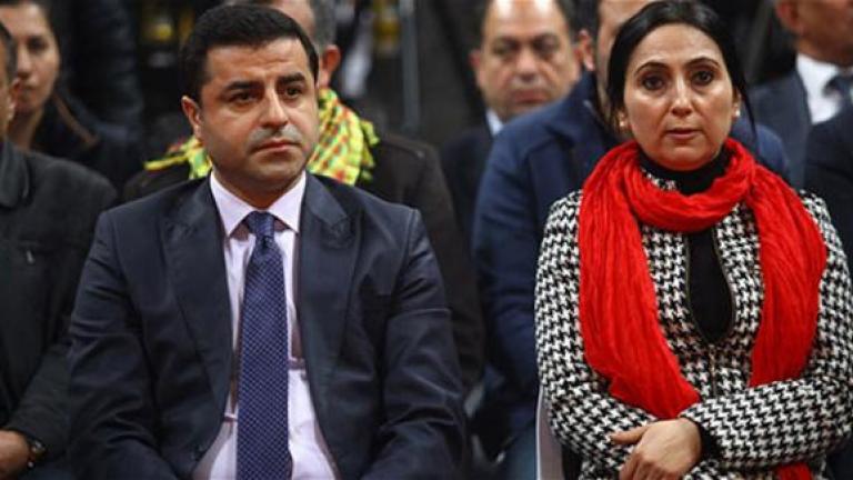 Προφυλακίστηκε ο πρόεδρος του HDP Σελαχατίν Ντεμιρτάς