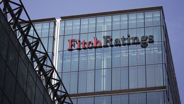 Fitch: Η αξιολόγηση μπορεί να...γλιστρήσει έως το β' εξάμηνο του 2017