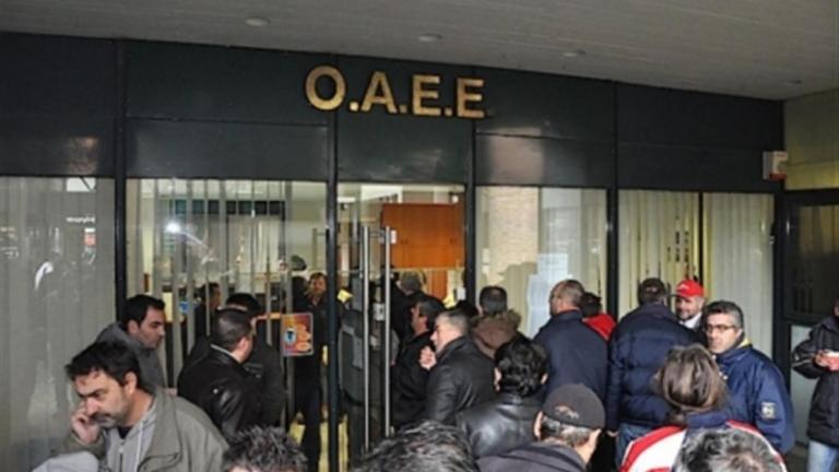 Αυτές είναι οι νέες εισφορές για ελεύθερους επαγγελματίες (πίνακες)