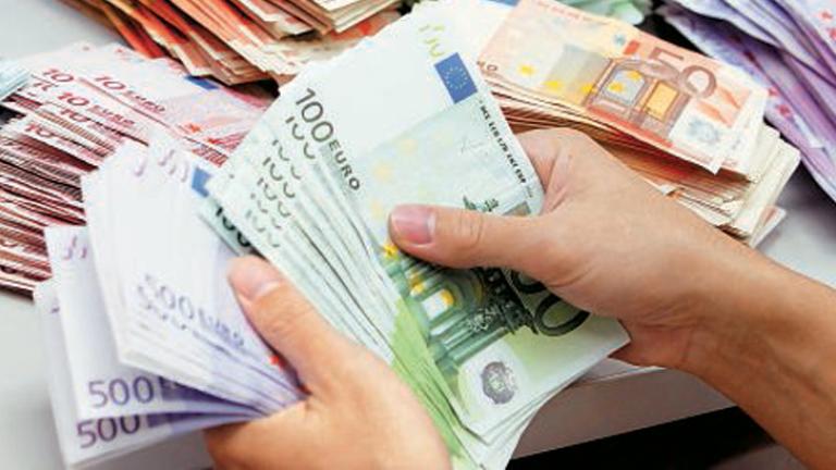 Εκτινάχθηκαν οι οφειλές στα ταμεία - Φτάνουν σε ύψος 16.6 δισ. ευρώ 