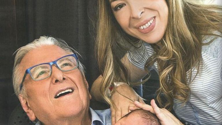 Κώστας Βουτσάς: Αγκαλιά με τον νεογέννητο Φοίβο!