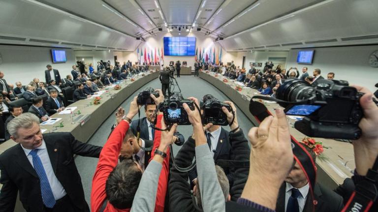 «Καίει» τους Ελληνες η απόφαση του ΟΠΕΚ