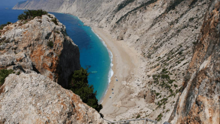 Αυτή είναι η πιο επικίνδυνη παραλία της Ελλάδας 