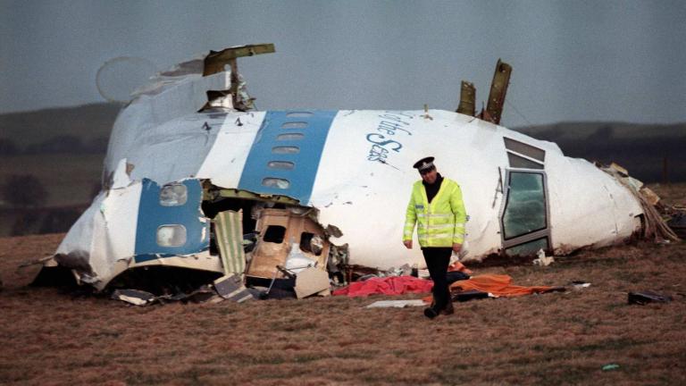 Αεροσκάφος της Egyptair: Ενα νέο Λόκερμπι;