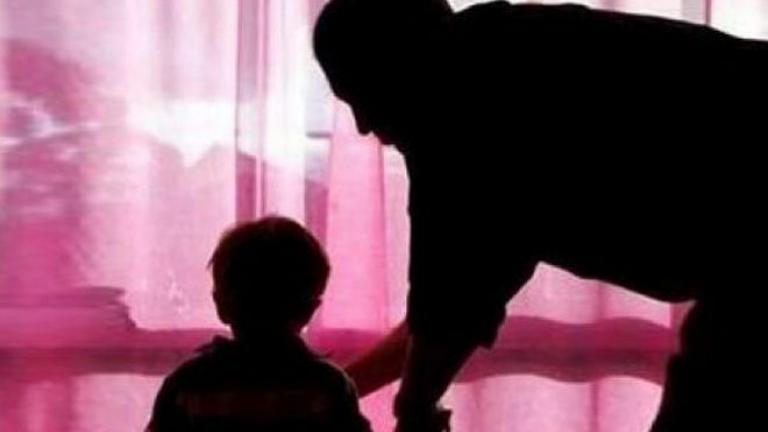 Πατέρας κατηγορείται πως ασέλγησε στον τετράχρονο γιο του 