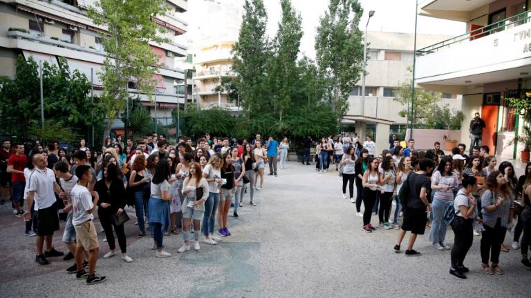 Πανελλήνιες 2017: Δείτε τις απαντήσεις στο μάθημα της Γλώσσας (Έκθεση)