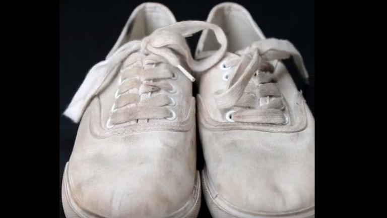 Πώς να καθαρίσεις τα άσπρα σου παπούτσια για τις διακοπές! (ΒΙΝΤΕΟ)