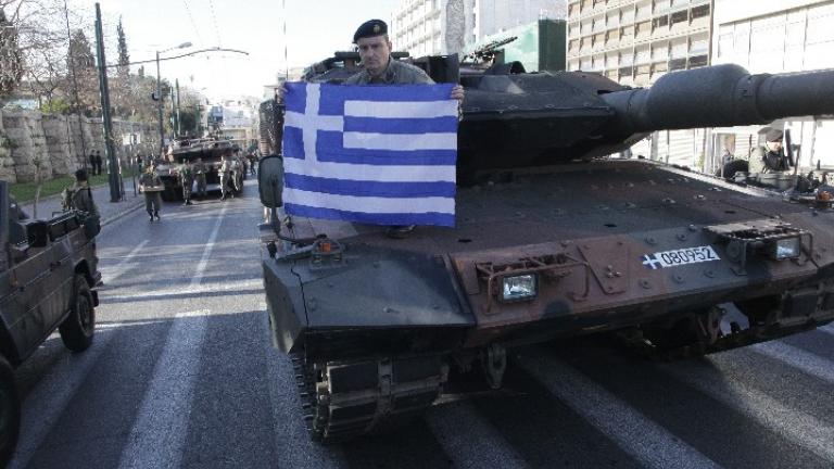 Παρακολουθείστε live την μεγάλη στρατιωτική παρέλαση της Αθήνας παρουσία του Προέδρου της Δημοκρατίας  