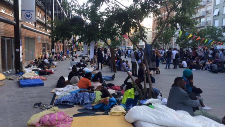 Γαλλία: Νέα εκκένωση καταυλισμού, 2.000 μετανάστες μεταφέρονται σε κέντρα φιλοξενίας στο Παρίσι