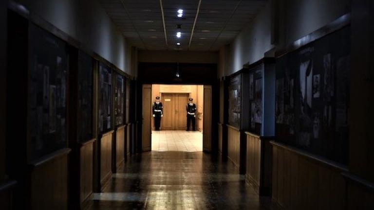 “Φάντασμα” στους σκοτεινούς διαδρόμους των Γενικών Επιτελείων “ψιθυρίζει” για εκλογές και κρίσεις!