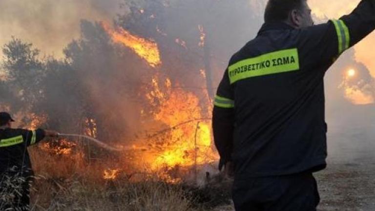 Πυρκαγιά σε χωματερή κοντά στο Βαθύ της Σάμου