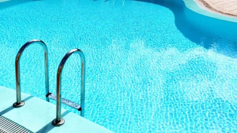Νεκρός ανασύρθηκε από πισίνα στο Αγρίνιο 44χρονος