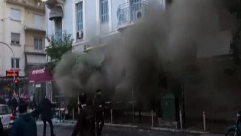 Η στιγμή της έκρηξης στην πλατεία Βικτωρίας - Βίντεο