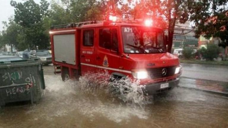 Πλημμύρισε η Νότια Κέρκυρα από την έντονη βροχή 