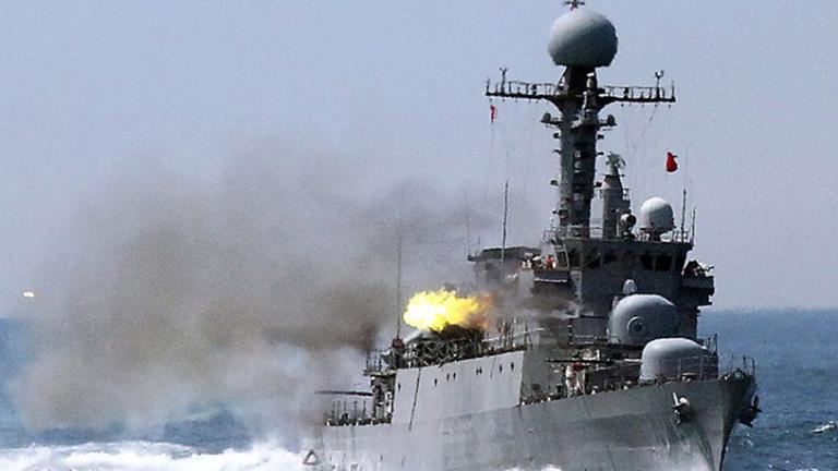 Τύμπανα πολέμου; Βολές από το Πολεμικό Ναυτικό της Νότιας Κορέας κατά περιπολικού της Β.Κορέας