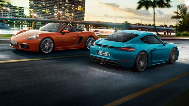 Porsche: Ανακαλούνται 22.000 οχήματα από τις γερμανικές αρχές