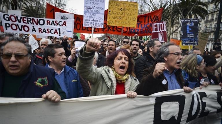 Πορτογαλία: Χιλιάδες δημόσιοι υπάλληλοι στους δρόμους ζητώντας αυξήσεις