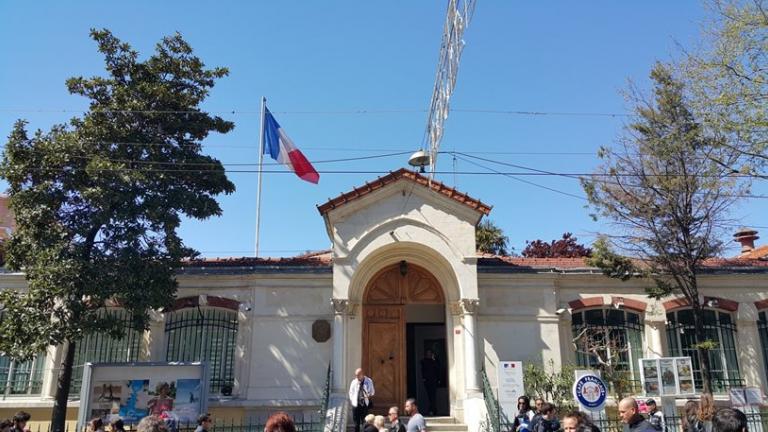 Γαλλία: Εκλεισε επ' αόριστον πρεσβεία και προξενείο στην Τουρκία