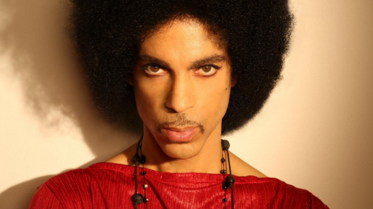 Αποτεφρώθηκε ο Prince σε ιδιωτική τελετή (ΒΙΝΤΕΟ) 