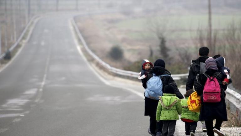 Οι αλβανικες αρχές ανησυχούν για την αυξανόμενη ροή των μεταναστών στα σύνορα της χώρας με την Ελλάδα