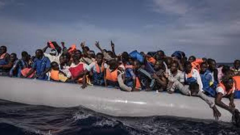 Ιταλία: 1.800 πρόσφυγες διασώθηκαν σήμερα, πολλές επιχειρήσεις σε εξέλιξη