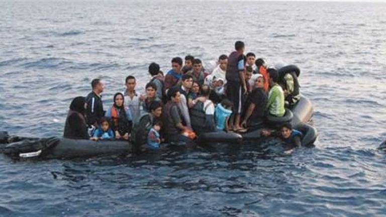 Περισυλλογή 128 μεταναστών και προσφύγων στη διάρκεια της νύχτας, σε Οινούσσες και Χίο