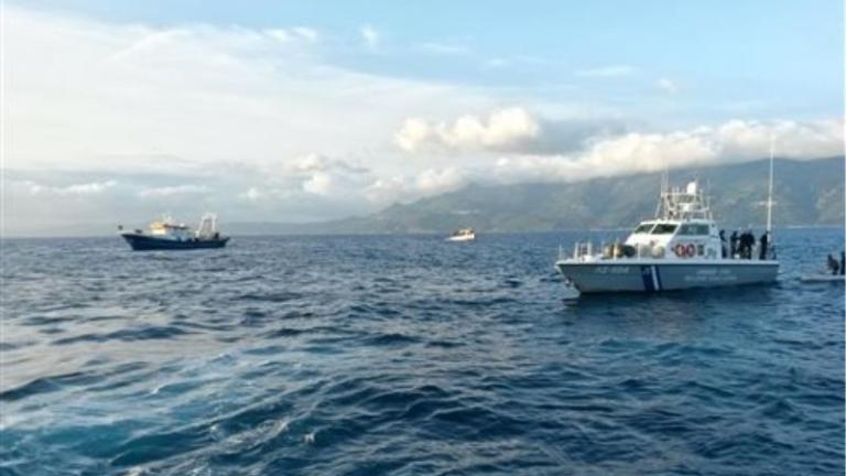 SOS από σκάφος με 38 παράτυπους μετανάστες ανοιχτά της Κεφαλονιάς