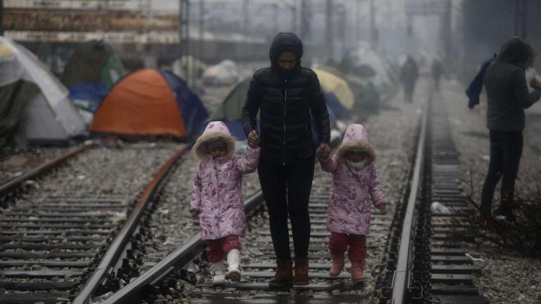 Τόσκας: Καμία βίαιη επέμβαση στην Ειδομένη