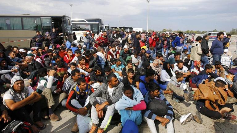 Πυρά ΣΥΡΙΖΑ κατά Ν.Δ. για το προσφυγικό "Υπερασπίζεται τα συμφέροντα χωρών που έκλεισαν τα σύνορά τους»