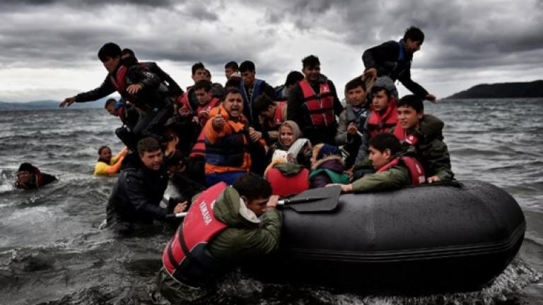Σταϊνμάιερ: "Παράλογο η Άγκυρα να εκβιάσει την ΕΕ με τη συμφωνία για το προσφυγικό" 
