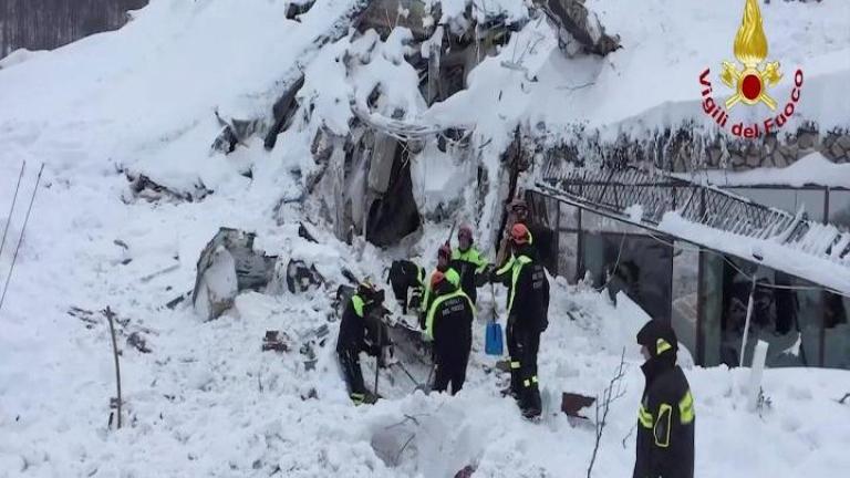 Ιταλία: Τους 23 έχει φθάσει ο αριθμός των νεκρών από τη χιονοστιβάδα στο ξενοδοχείο Rigopiano