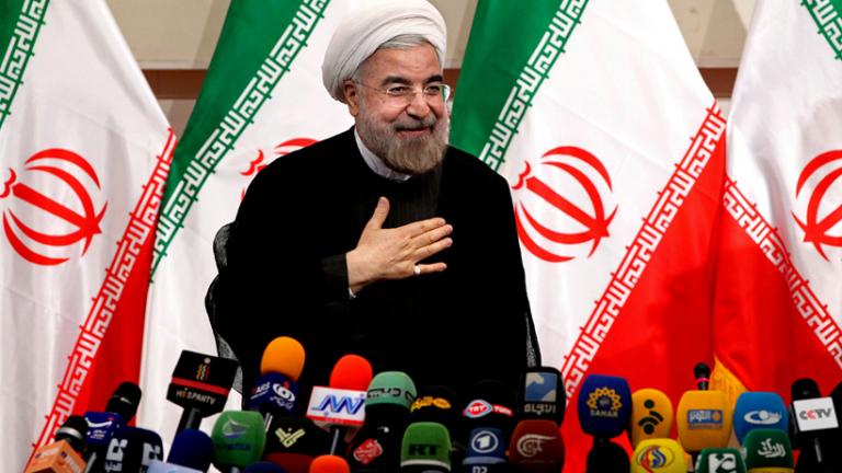 Ιράν: Η διαφορά ανάμεσα σε Τραμπ και Κλίντον είναι το κακό με το χειρότερο και το... αντίστροφο