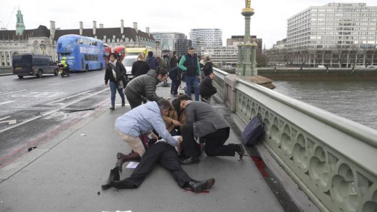 Λονδίνο: Εικόνες που σοκάρουν - Αιμόφυρτοι άνθρωποι στους δρόμους (ΦΩΤΟ)