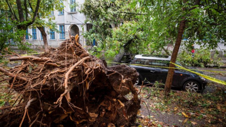 Ρουμανία: Τουλάχιστον 8 νεκροί, 67 τραυματίες από σφοδρή καταίγιδα